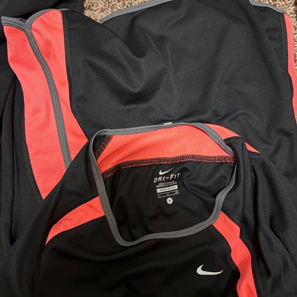 Nike Long Sleeve Activewear Top Small Black Orange Trim Mesh Inlay Dri-Fit Crew - Picture 3 of 3